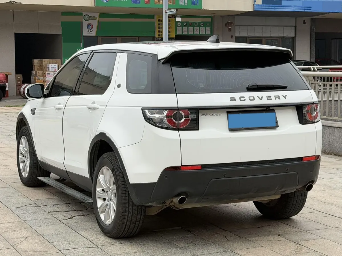 2018 Land Rover Discovery Sport 2.0T 200HP L4 9AT,autocango,china used car exporter,china ev exporter,chinese used car exporter,chinese used ev exporter