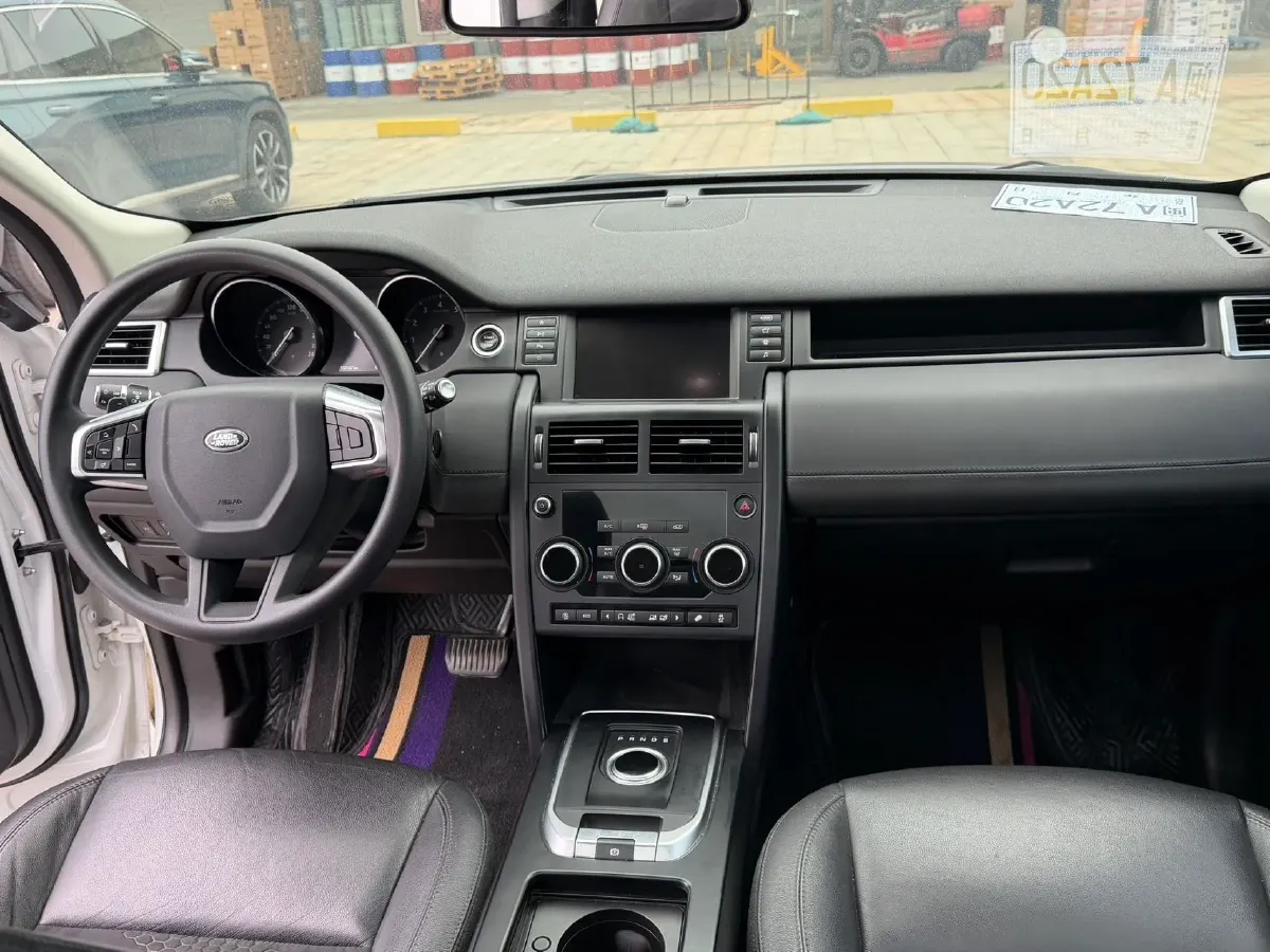 2018 Land Rover Discovery Sport 2.0T 200HP L4 9AT,autocango,china used car exporter,china ev exporter,chinese used car exporter,chinese used ev exporter