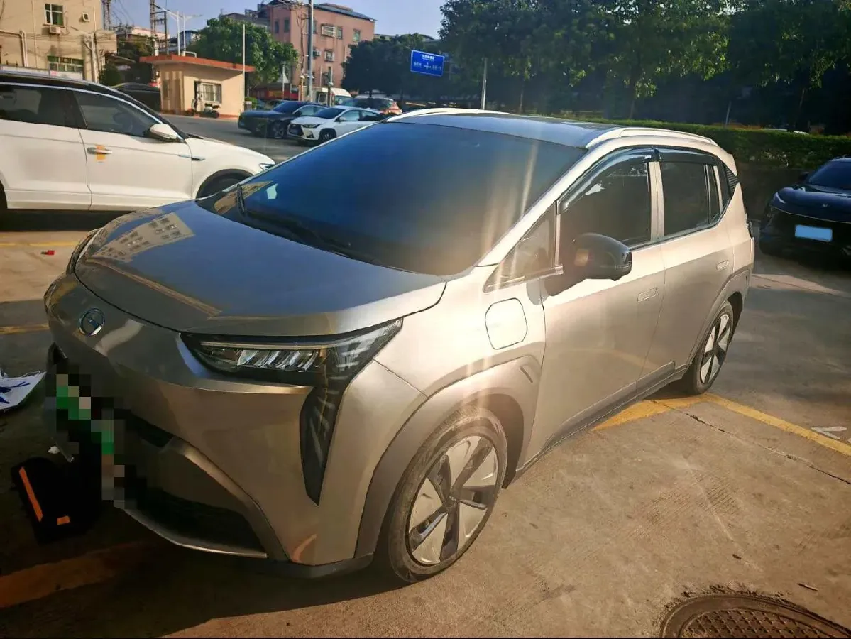 2022 Geely Okavango 1.8T 184HP L4 7DCT,autocango,china used car exporter,china ev exporter,chinese used car exporter,chinese used ev exporter