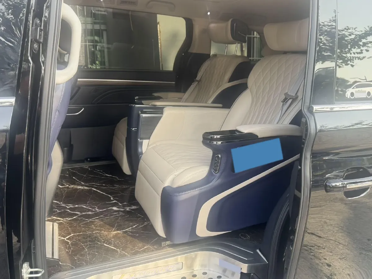 2021 GAC Trumpchi M8 2.0T 252HP L4 8AT,autocango,china used car exporter,china ev exporter,chinese used car exporter,chinese used ev exporter