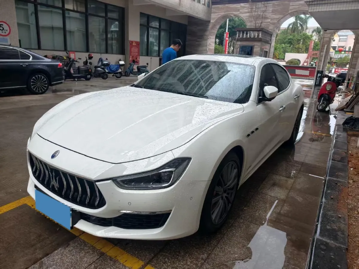 2019 Maserati Ghibli 3.0T 350HP V6 8AT,autocango,china used car exporter,china ev exporter,chinese used car exporter,chinese used ev exporter