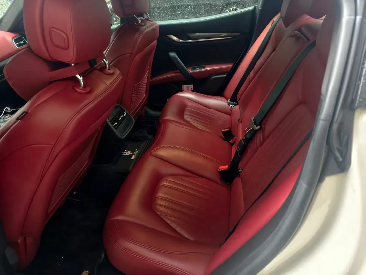 2019 Maserati Ghibli 3.0T 350HP V6 8AT,autocango,china used car exporter,china ev exporter,chinese used car exporter,chinese used ev exporter