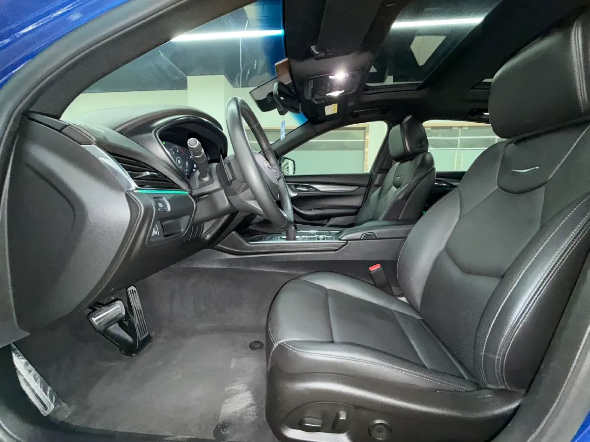 2021 Cadillac CT5 2.0T 237HP L4 10AT,autocango,china used car exporter,china ev exporter,chinese used car exporter,chinese used ev exporter