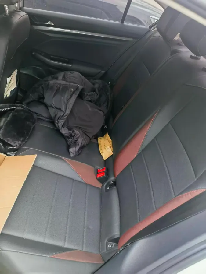 2019 Bestune T77 1.2T 143HP L4 7DCT,autocango,china used car exporter,china ev exporter,chinese used car exporter,chinese used ev exporter