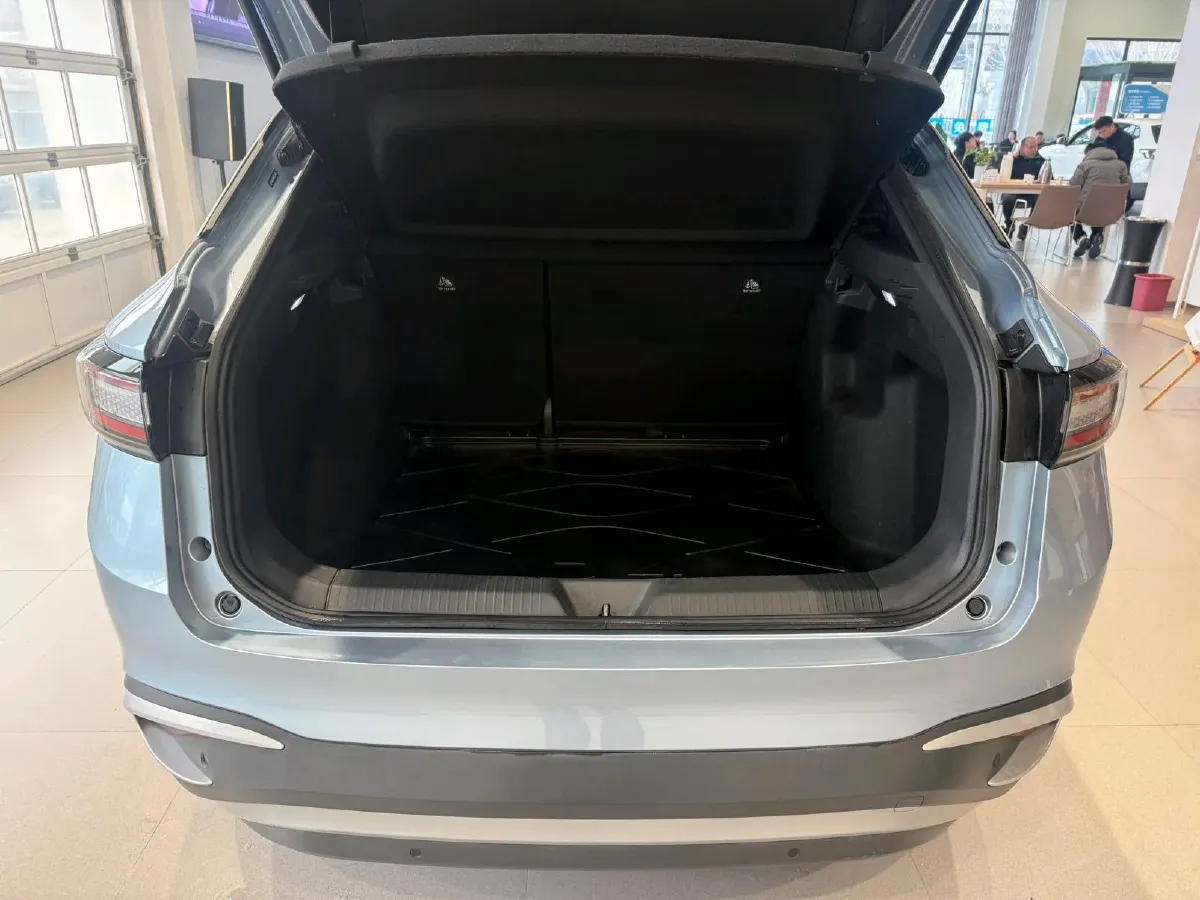 2025 Volkswagen ID.4 X BEV 52.8KWH,autocango,china used car exporter,china ev exporter,chinese used car exporter,chinese used ev exporter