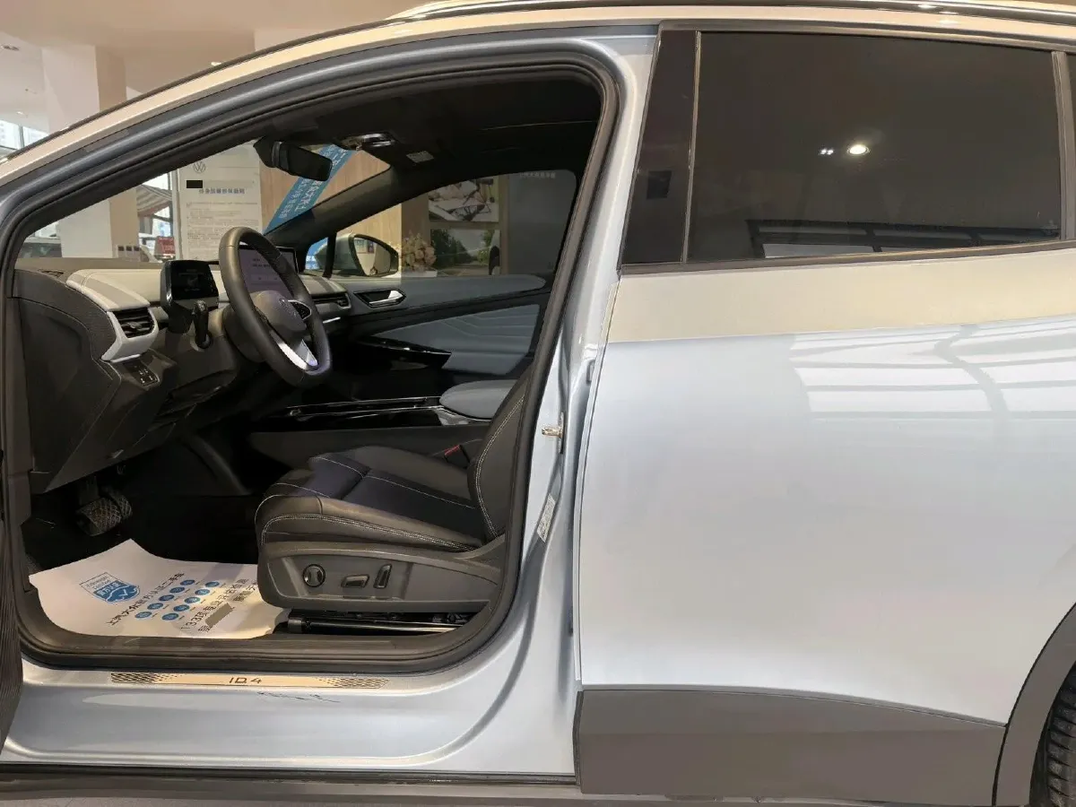 2025 Volkswagen ID.4 X BEV 52.8KWH,autocango,china used car exporter,china ev exporter,chinese used car exporter,chinese used ev exporter