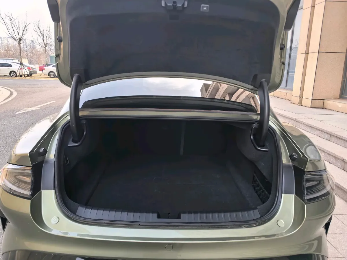 2024 MI SU7 BEV 94.3KWH,autocango,china used car exporter,china ev exporter,chinese used car exporter,chinese used ev exporter