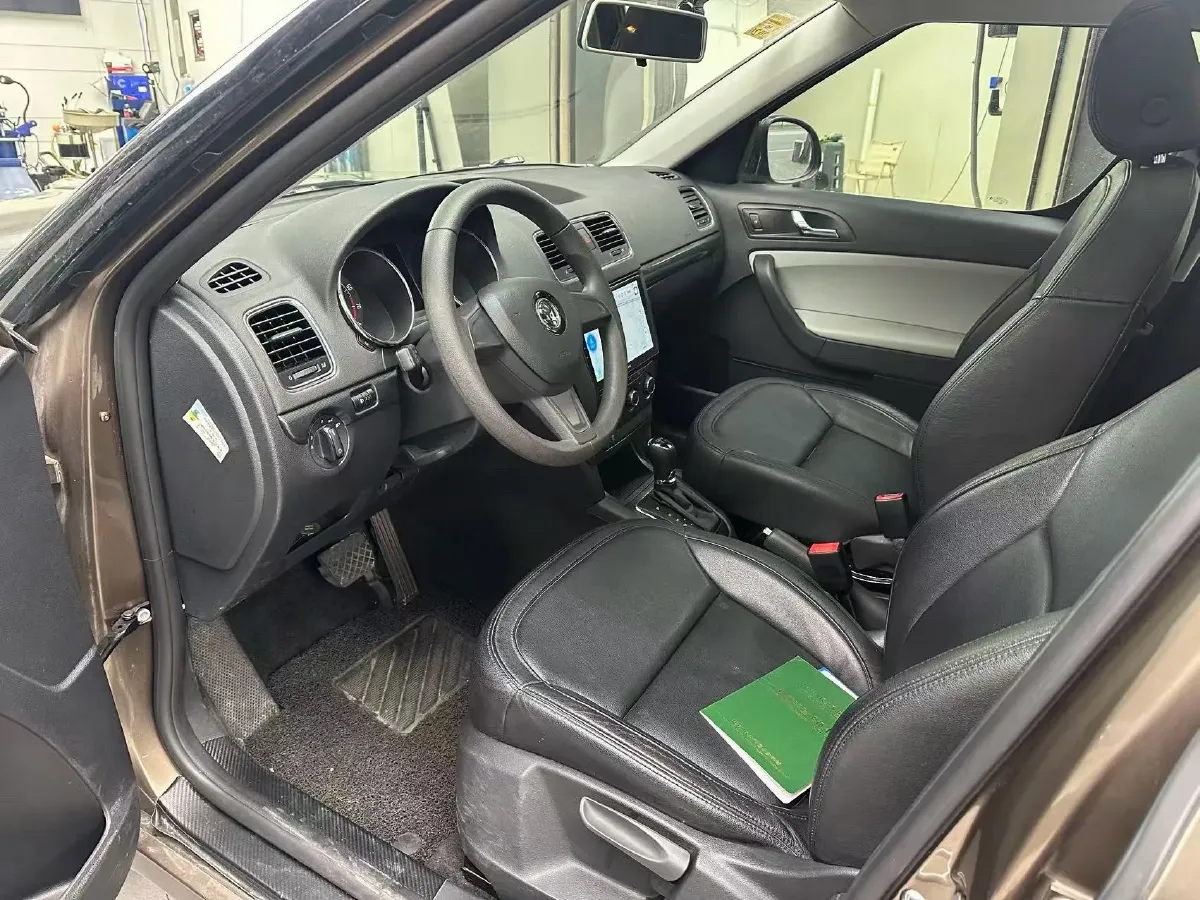 2017 Skoda Yeti 1.4T 150HP L4 7DCT,autocango,china used car exporter,china ev exporter,chinese used car exporter,chinese used ev exporter