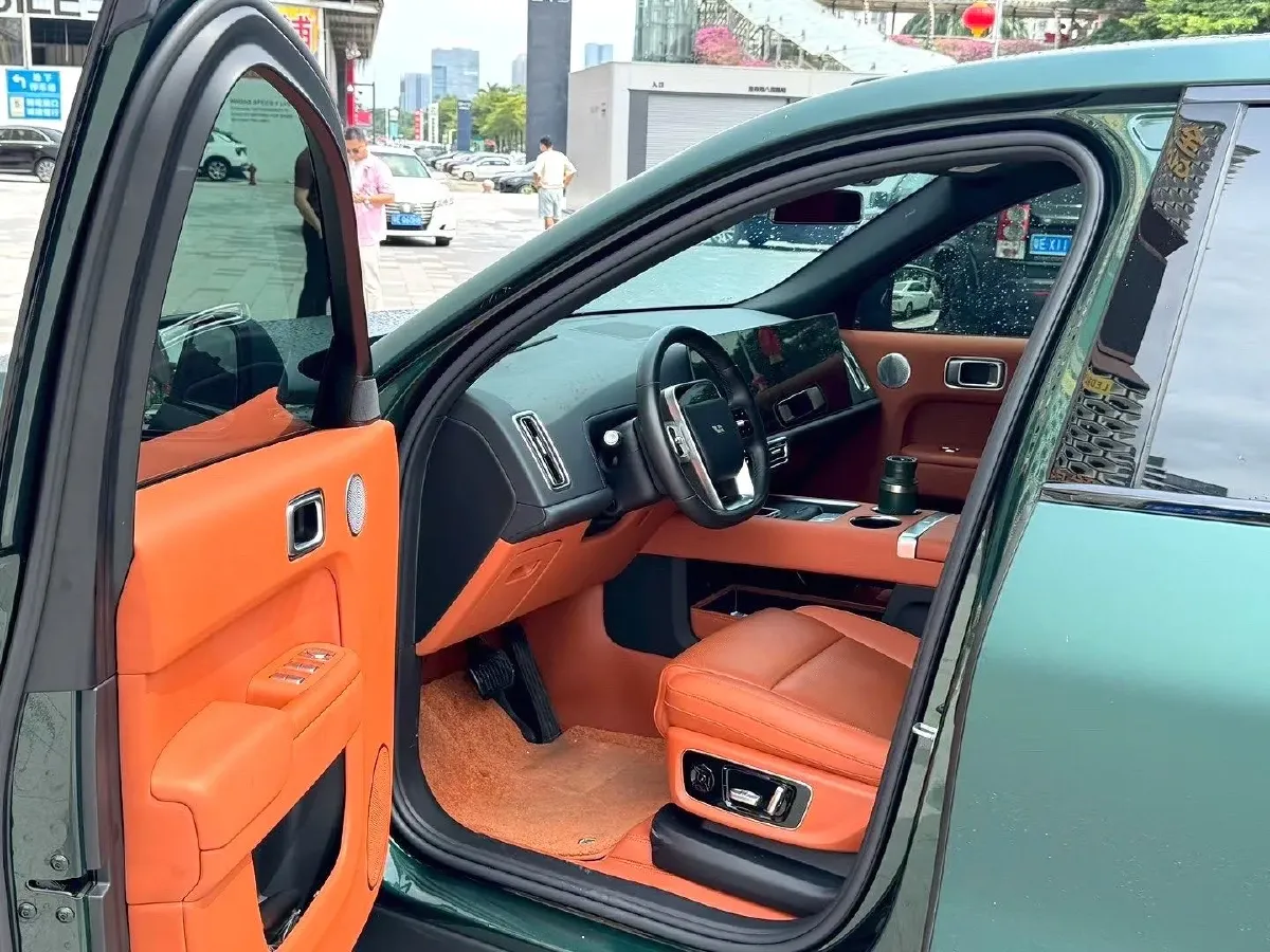 2024 Li L9 Range Extended 154HP REEV 52.3KWH,autocango,china used car exporter,china ev exporter,chinese used car exporter,chinese used ev exporter