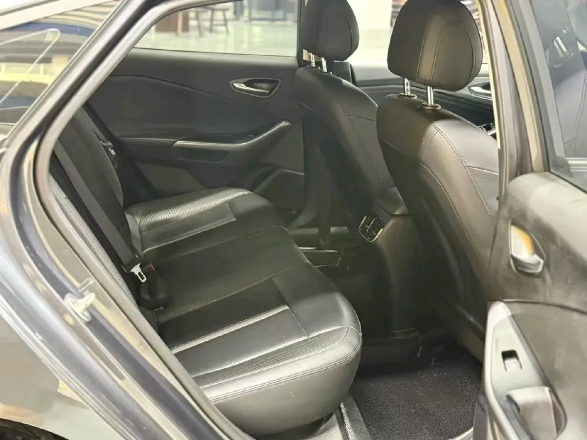 2019 Hyundai La Festa 1.6T 204HP L4 7DCT,autocango,china used car exporter,china ev exporter,chinese used car exporter,chinese used ev exporter