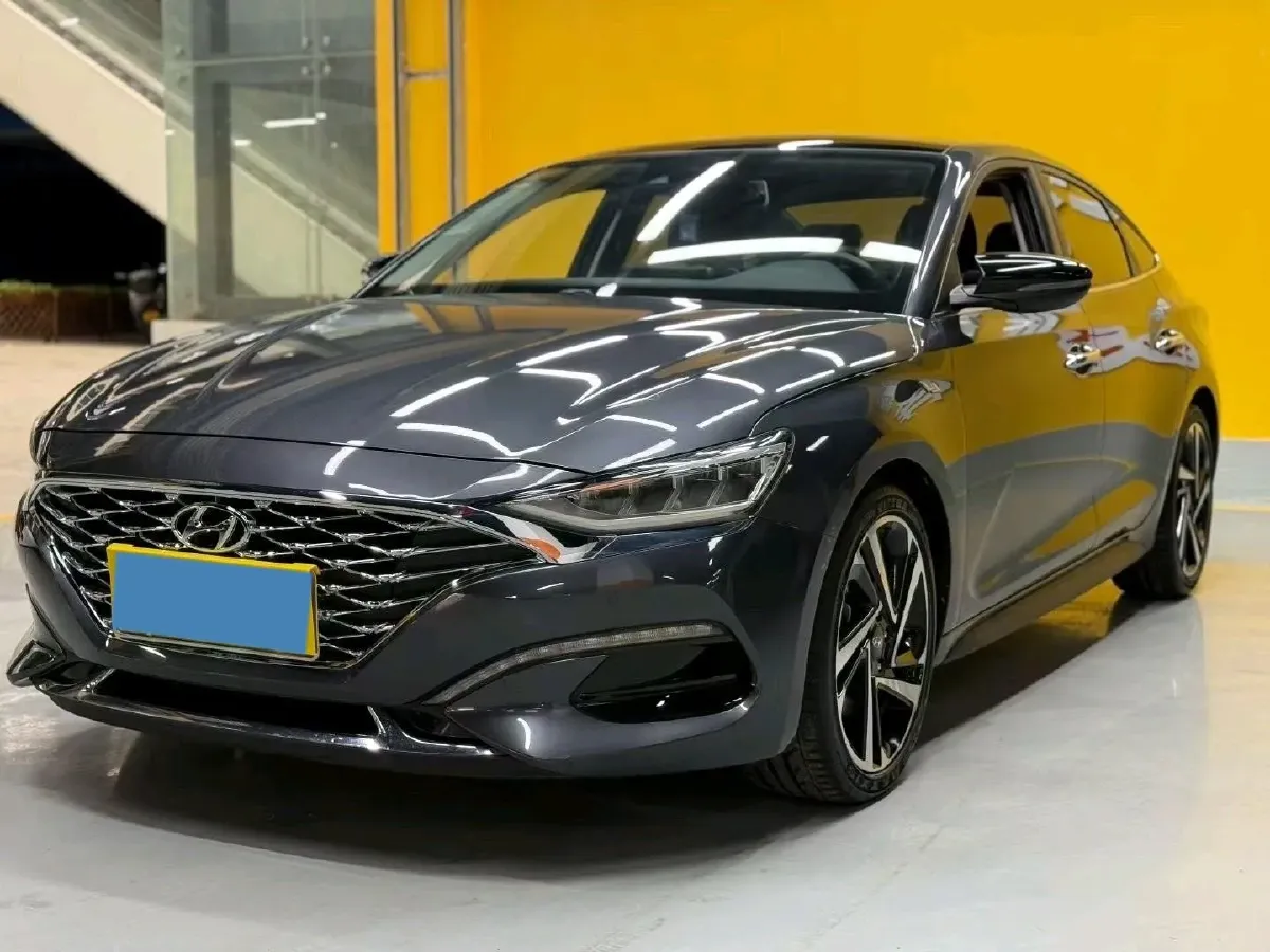 2019 Hyundai La Festa 1.6T 204HP L4 7DCT,autocango,china used car exporter,china ev exporter,chinese used car exporter,chinese used ev exporter