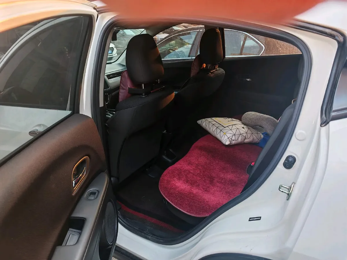 2020 Honda Vezel 1.5T 177HP L4 CVT,autocango,china used car exporter,china ev exporter,chinese used car exporter,chinese used ev exporter