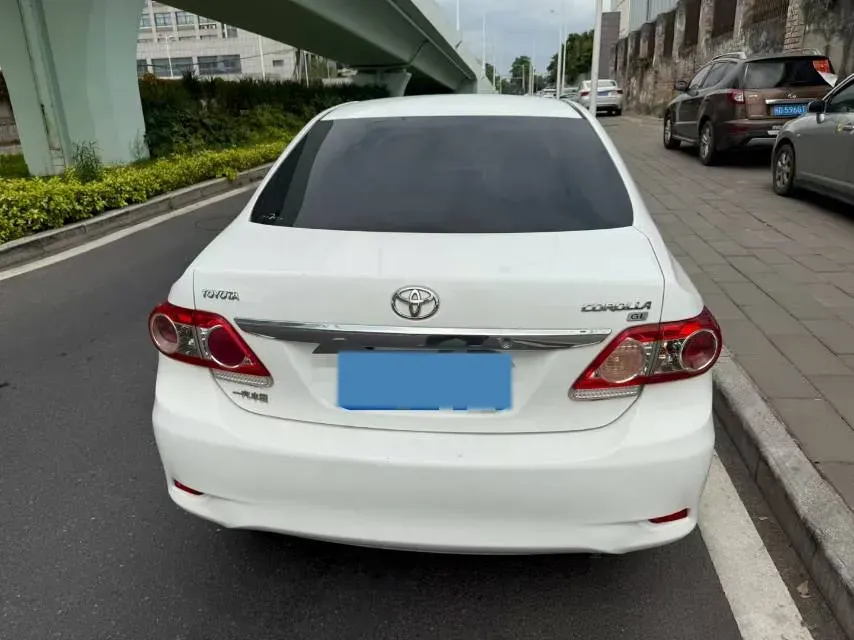 2013 Toyota Corolla 1.6L 122HP L4 4AT,autocango,china used car exporter,china ev exporter,chinese used car exporter,chinese used ev exporter