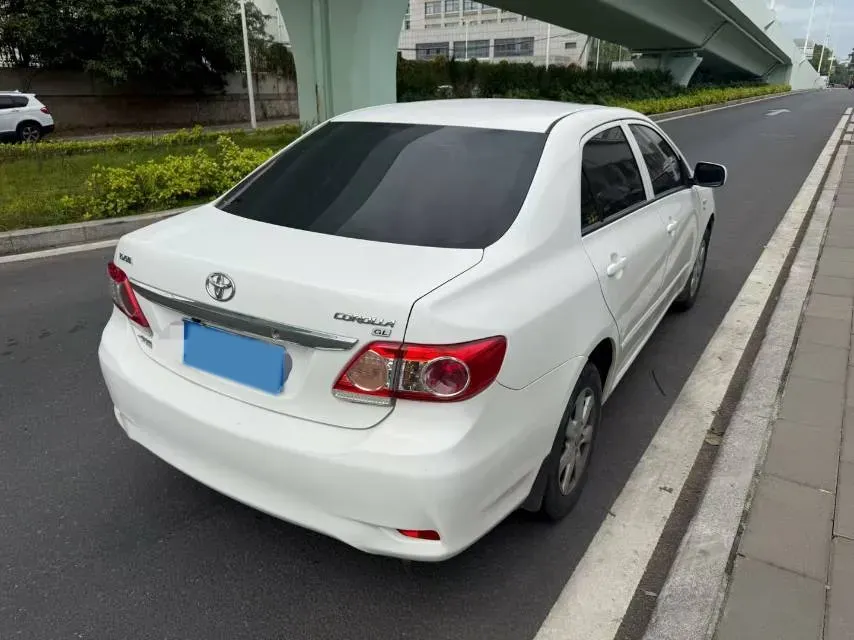 2013 Toyota Corolla 1.6L 122HP L4 4AT,autocango,china used car exporter,china ev exporter,chinese used car exporter,chinese used ev exporter
