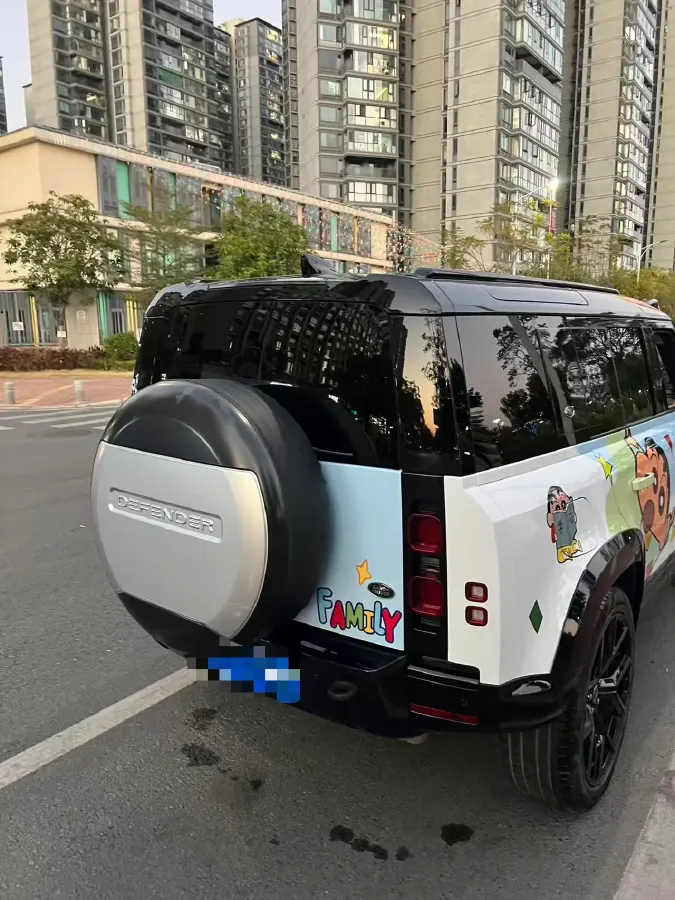 2023 Land Rover Defender 3.0T 400HP L6 8AT,autocango,china used car exporter,china ev exporter,chinese used car exporter,chinese used ev exporter