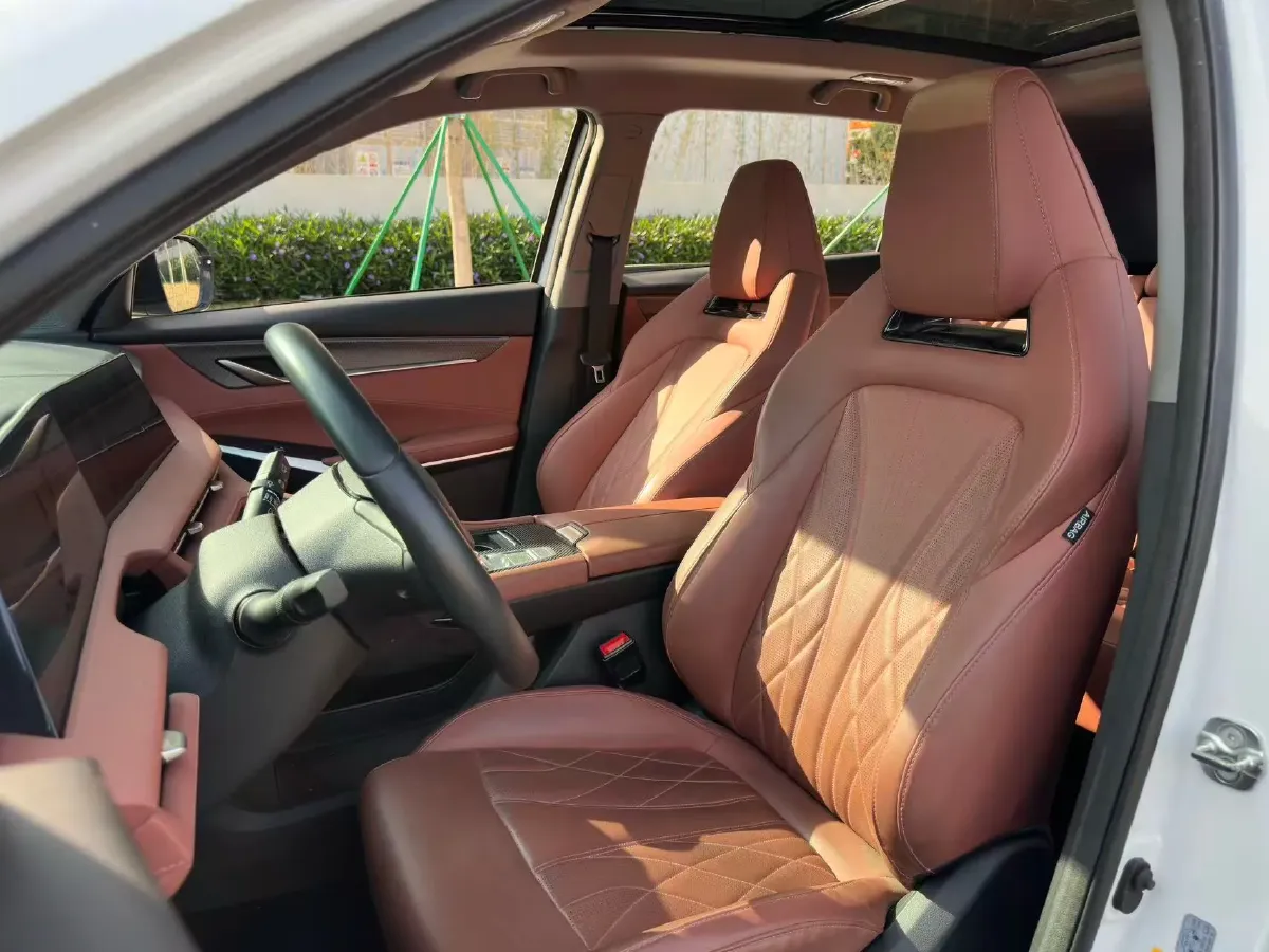 2024 ChangAn CS75 Plus 1.5T 188HP L4 8AT,autocango,china used car exporter,china ev exporter,chinese used car exporter,chinese used ev exporter