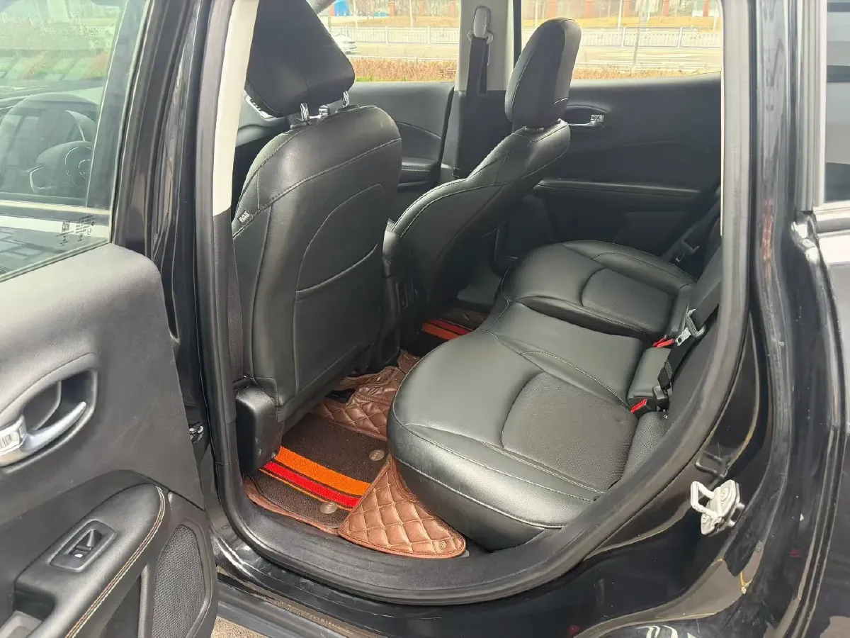 2017 Jeep Compass 1.4T 165HP L4 7DCT,autocango,china used car exporter,china ev exporter,chinese used car exporter,chinese used ev exporter