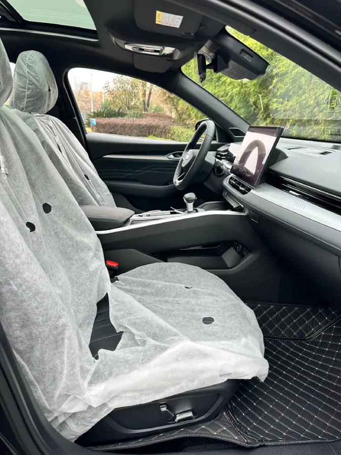 2025 Geely Preface 1.5T 181HP L4 7DCT,autocango,china used car exporter,china ev exporter,chinese used car exporter,chinese used ev exporter