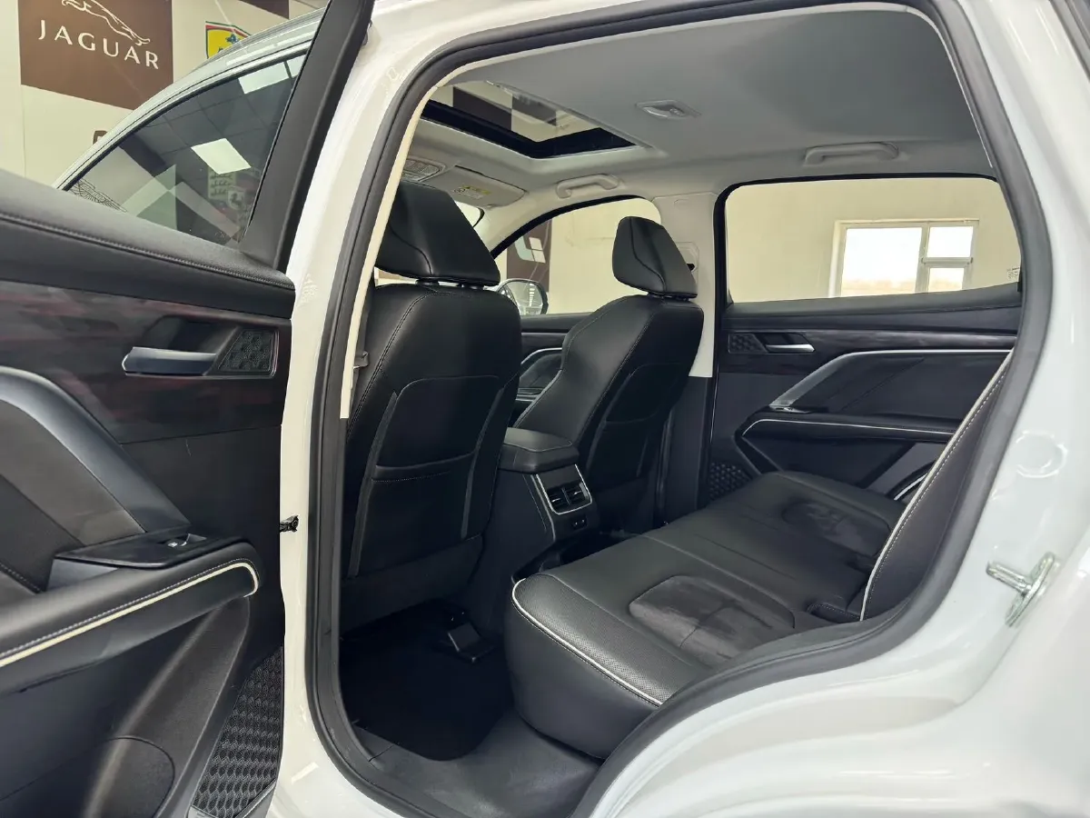 2021 Haval H6 1.5T 150HP L4 7DCT,autocango,china used car exporter,china ev exporter,chinese used car exporter,chinese used ev exporter