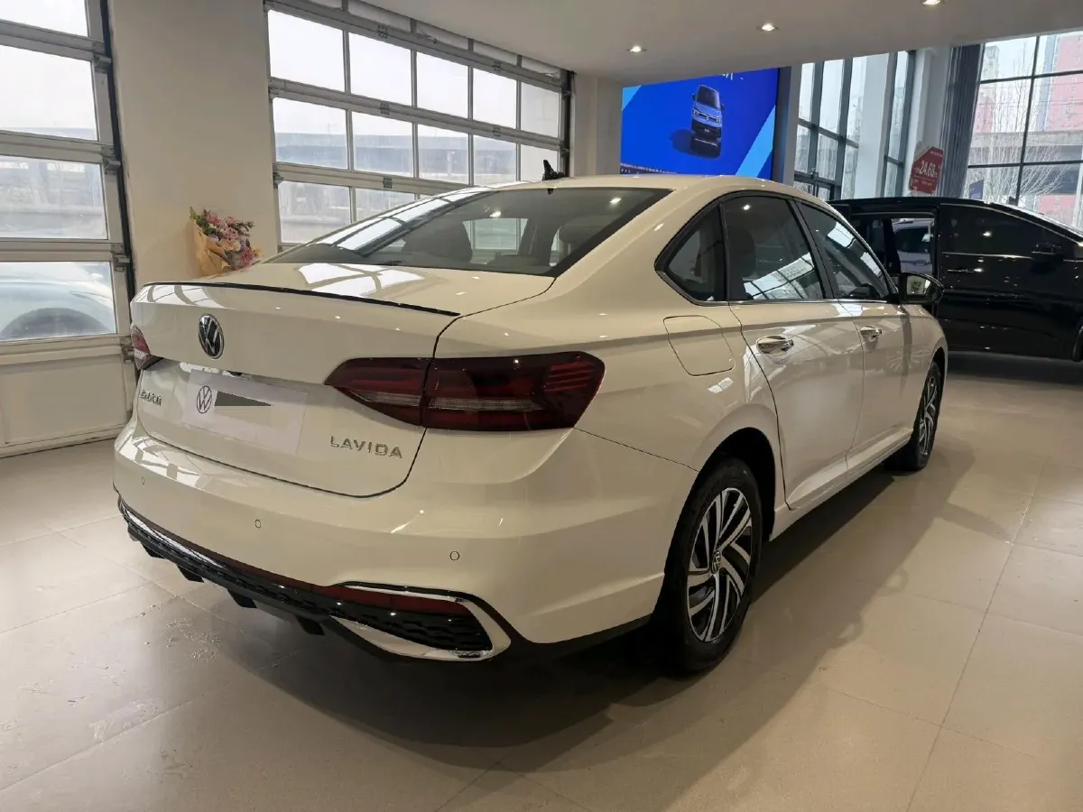 2024 Volkswagen Lavida 1.5T 160HP L4 7DCT,autocango,china used car exporter,china ev exporter,chinese used car exporter,chinese used ev exporter