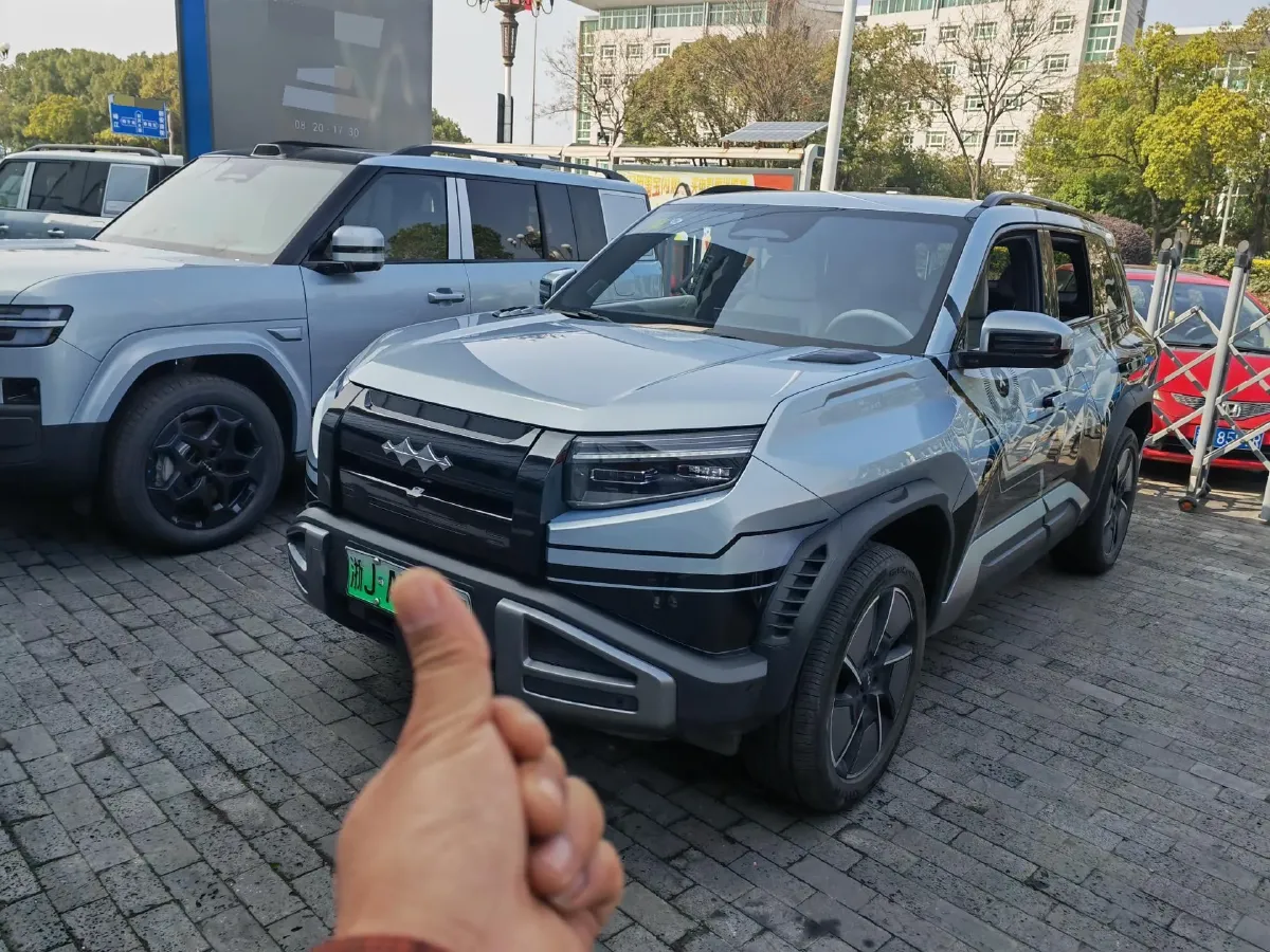 2025 FangChengBao Tai 3 BEV,autocango,china used car exporter,china ev exporter,chinese used car exporter,chinese used ev exporter