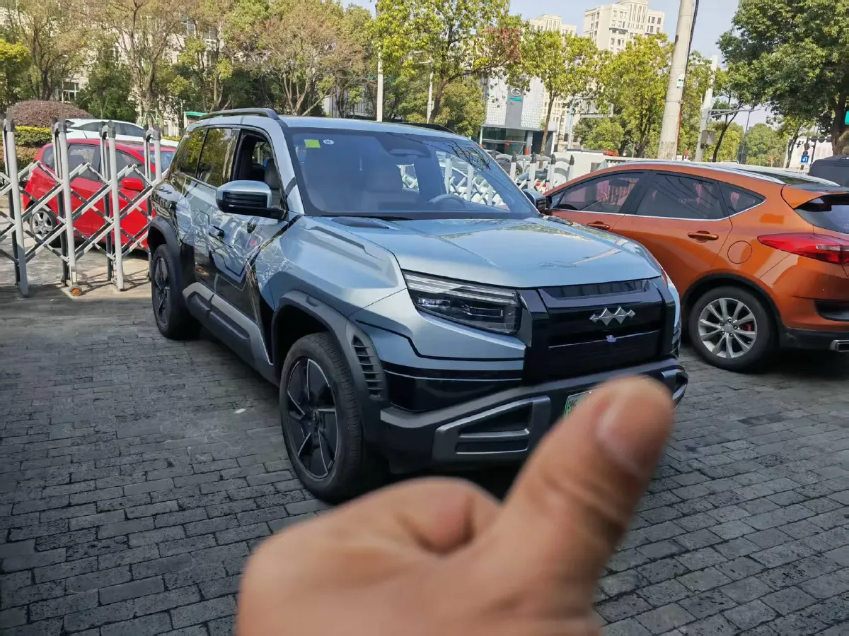 2025 FangChengBao Tai 3 BEV,autocango,china used car exporter,china ev exporter,chinese used car exporter,chinese used ev exporter