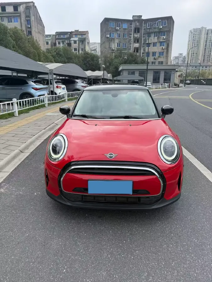 2022 MINI MINI 1.5T 136HP L3 7DCT,autocango,china used car exporter,china ev exporter,chinese used car exporter,chinese used ev exporter