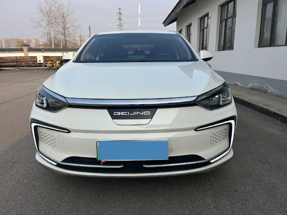 2022 Bestune B70 2.0T 224HP L4 6AT,autocango,china used car exporter,china ev exporter,chinese used car exporter,chinese used ev exporter