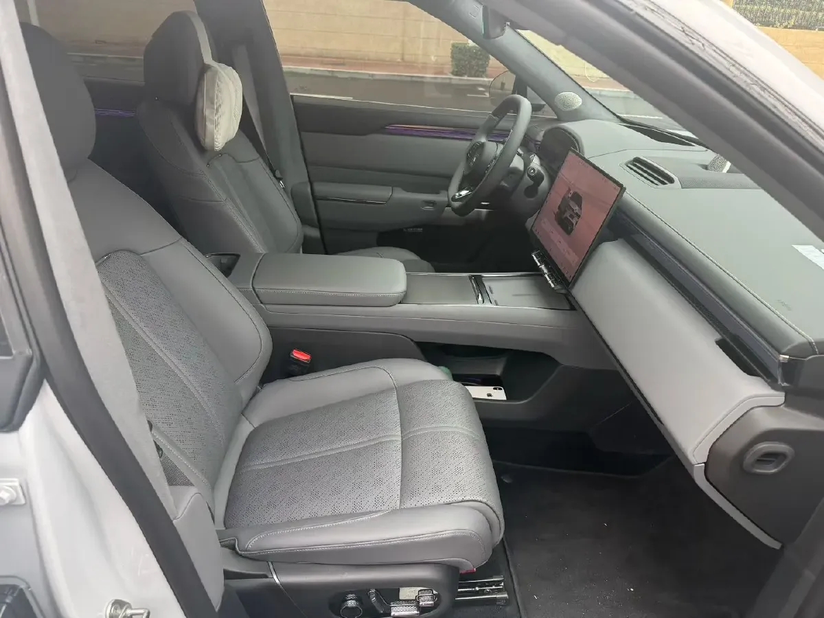 2026 Zeekr 001 BEV,autocango,china used car exporter,china ev exporter,chinese used car exporter,chinese used ev exporter