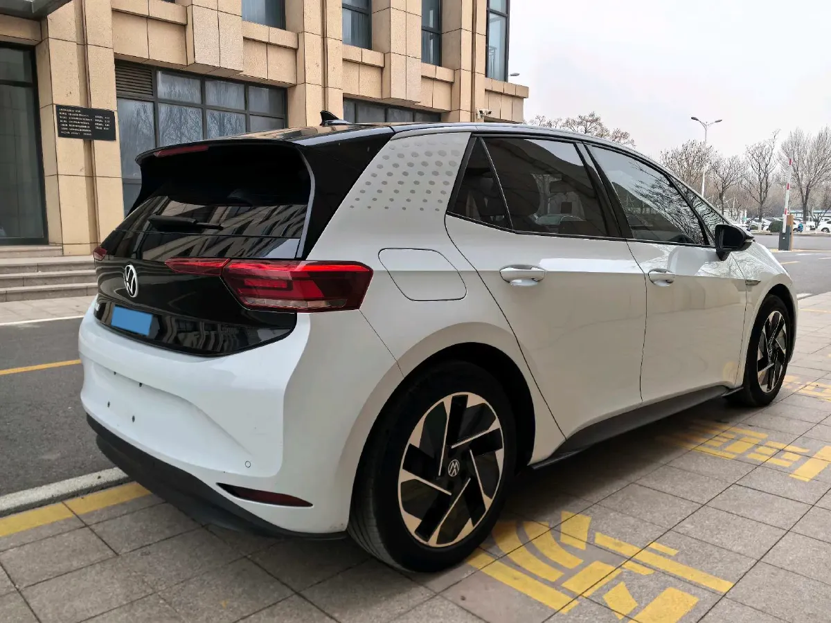 2023 Volkswagen ID.3 BEV 52.8KWH,autocango,china used car exporter,china ev exporter,chinese used car exporter,chinese used ev exporter