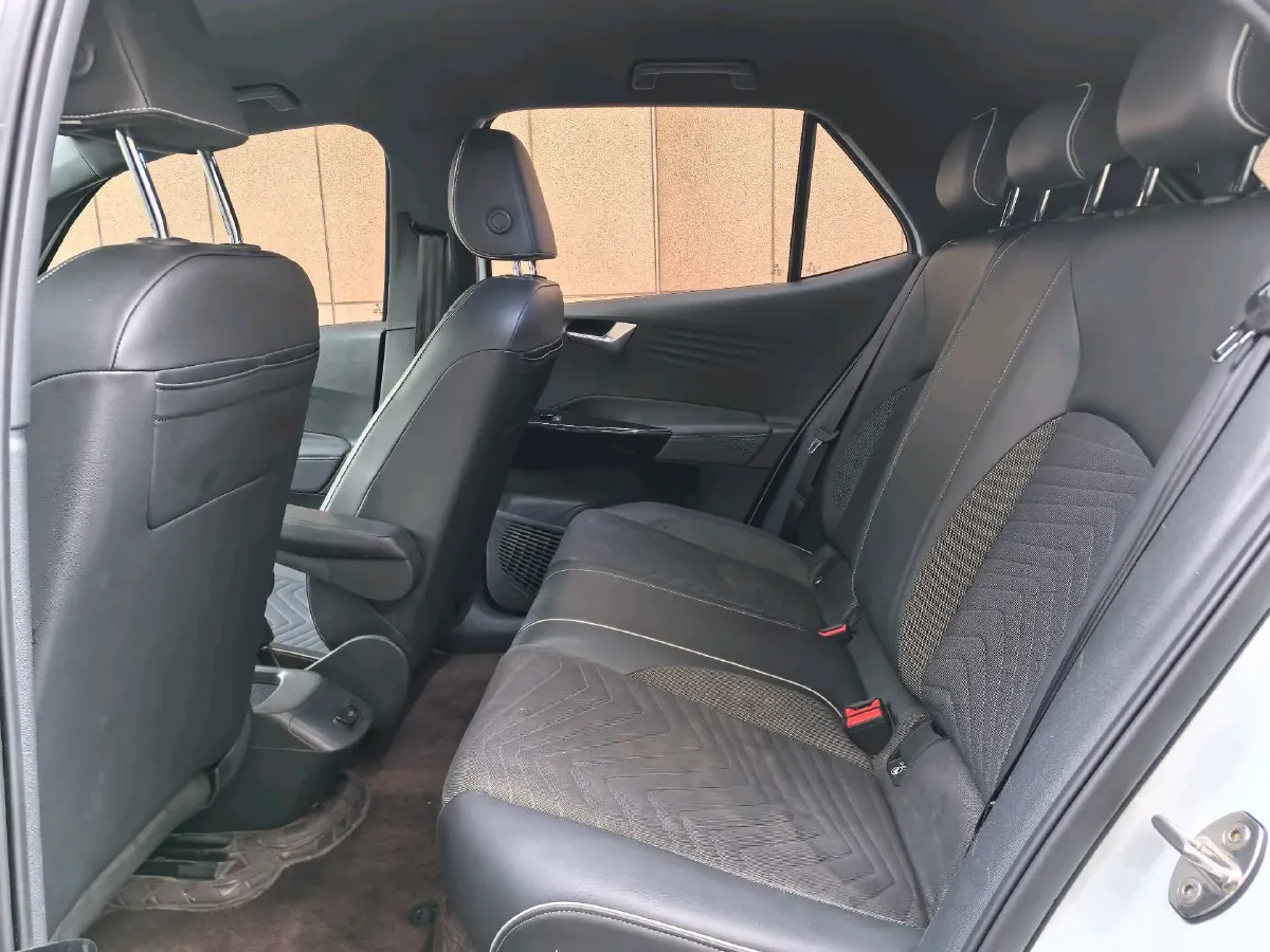 2023 Volkswagen ID.3 BEV 52.8KWH,autocango,china used car exporter,china ev exporter,chinese used car exporter,chinese used ev exporter