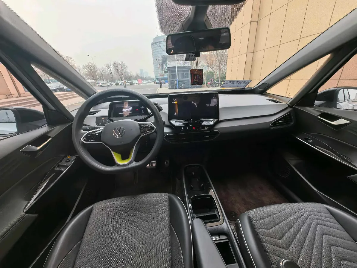 2023 Volkswagen ID.3 BEV 52.8KWH,autocango,china used car exporter,china ev exporter,chinese used car exporter,chinese used ev exporter