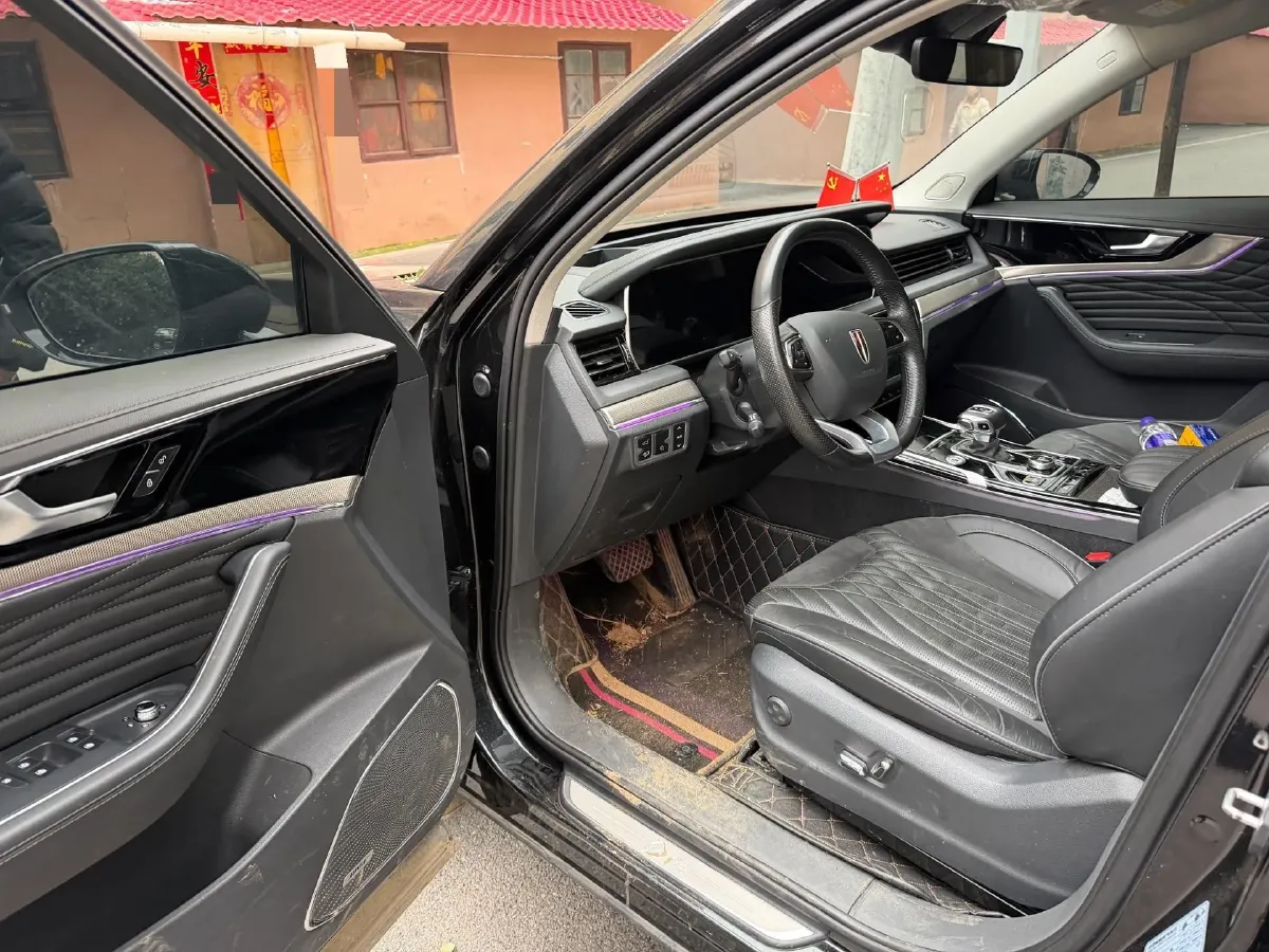 2022 HongQi HS5 2.0T 224HP L4 6AT,autocango,china used car exporter,china ev exporter,chinese used car exporter,chinese used ev exporter