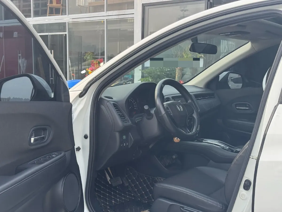 2022 Honda Vezel 1.5L 131HP L4 CVT,autocango,china used car exporter,china ev exporter,chinese used car exporter,chinese used ev exporter