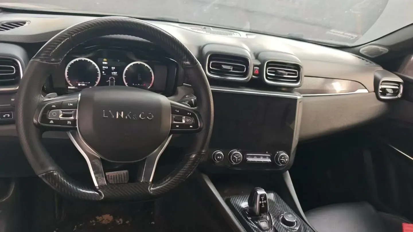 2019 LYNK&CO 03 2.0T 190HP L4 6AT,autocango,china used car exporter,china ev exporter,chinese used car exporter,chinese used ev exporter