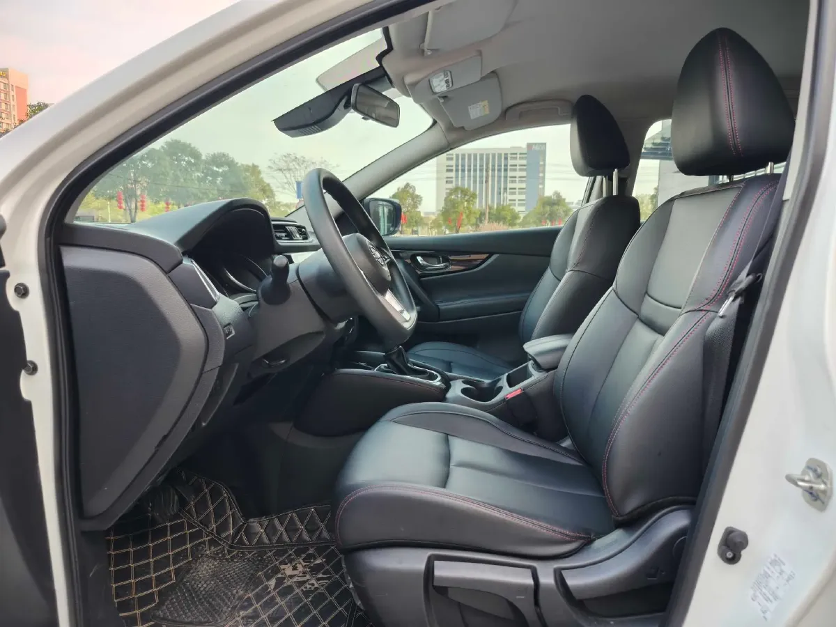 2023 Nissan Qashqai 2.0L 151HP L4 CVT,autocango,china used car exporter,china ev exporter,chinese used car exporter,chinese used ev exporter