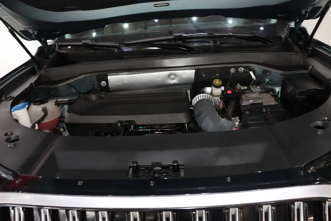 2023 Chery Tiggo 9 2.0T 261HP L4 7DCT,autocango,china used car exporter,china ev exporter,chinese used car exporter,chinese used ev exporter