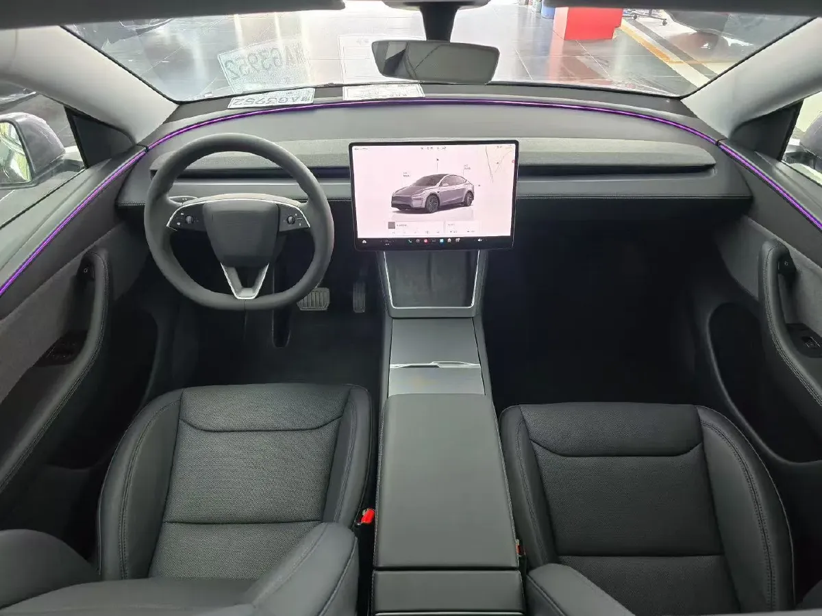 2025 Tesla Model Y BEV 78.4KWH,autocango,china used car exporter,china ev exporter,chinese used car exporter,chinese used ev exporter