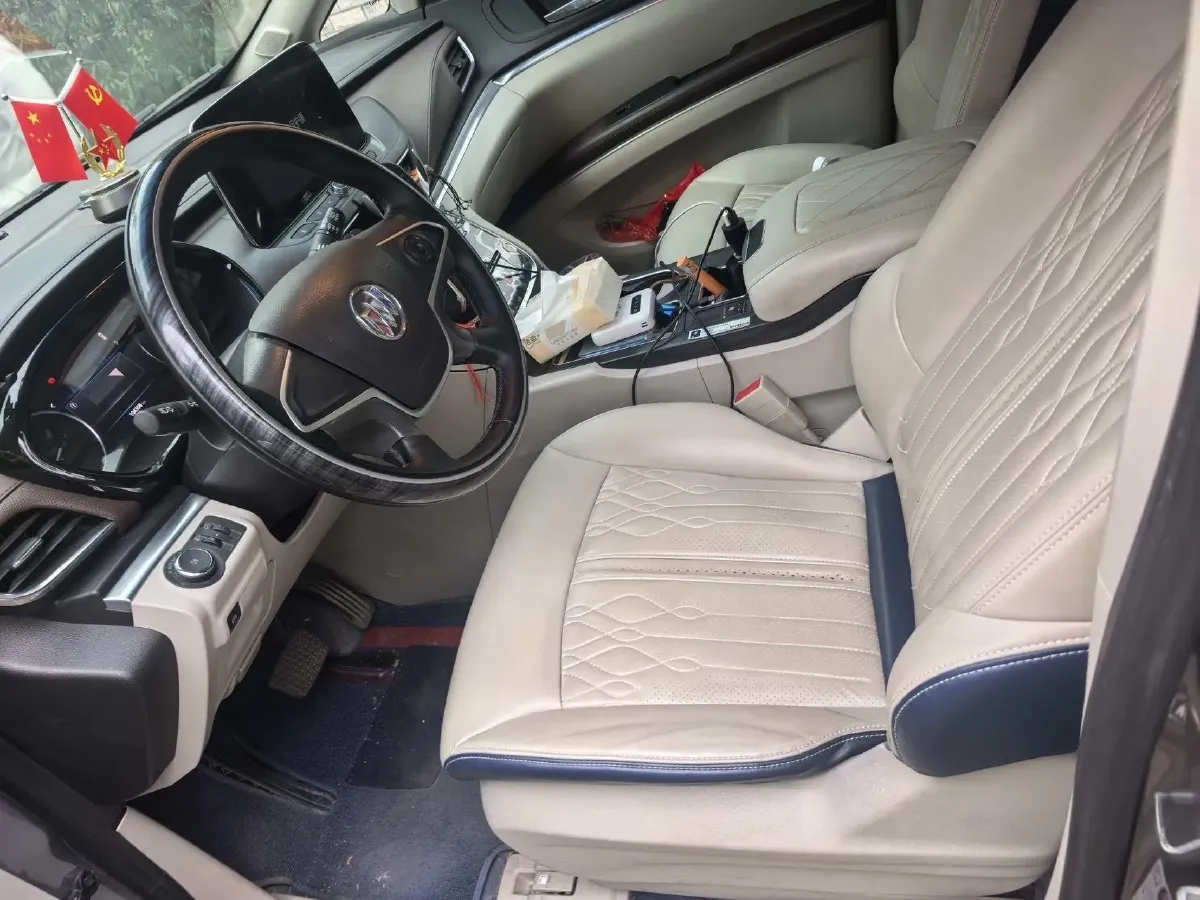 2021 Buick GL8 2.0T 237HP L4 9AT,autocango,china used car exporter,china ev exporter,chinese used car exporter,chinese used ev exporter