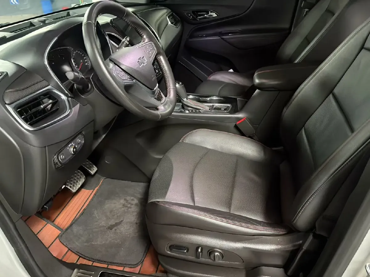 2019 Chevrolet Equinox 2.0T 260HP L4 9AT,autocango,china used car exporter,china ev exporter,chinese used car exporter,chinese used ev exporter