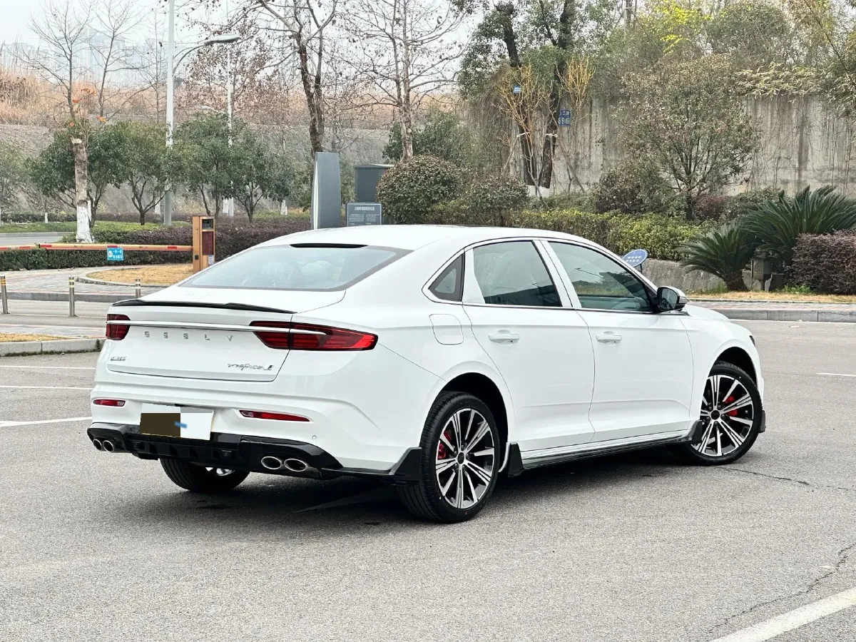 2025 Geely Preface 1.5T 181HP L4 7DCT,autocango,china used car exporter,china ev exporter,chinese used car exporter,chinese used ev exporter