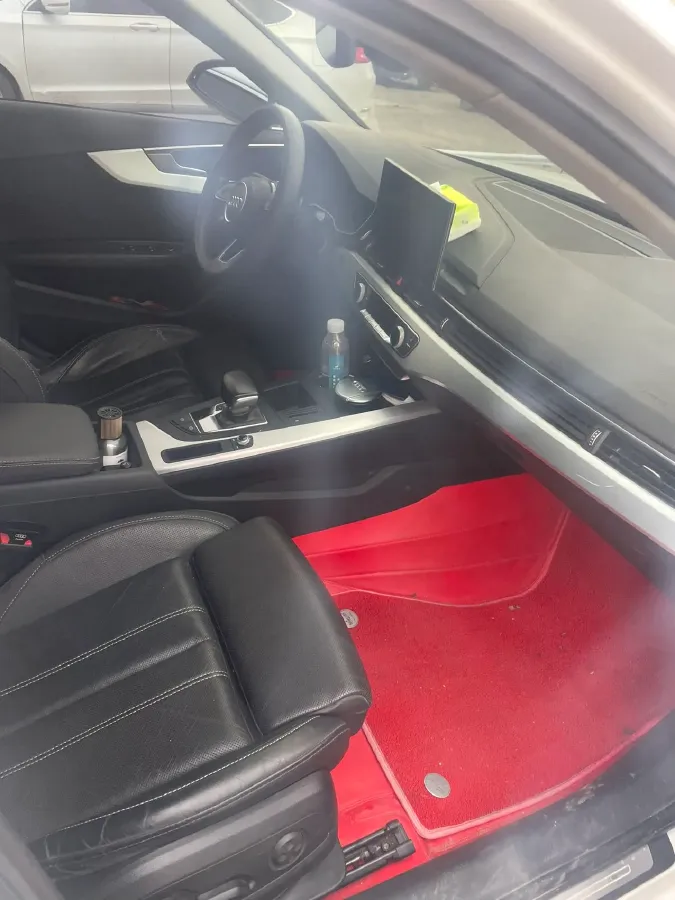 2020 Audi A4L 2.0T 190HP L4 7DCT,autocango,china used car exporter,china ev exporter,chinese used car exporter,chinese used ev exporter