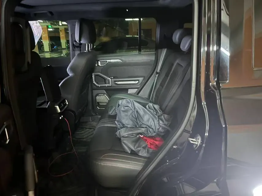 2024 Jetour ShanHai TravellerC-DM 1.5T 156HP L4 3DHT PHEV 43.24KWH,autocango,china used car exporter,china ev exporter,chinese used car exporter,chinese used ev exporter