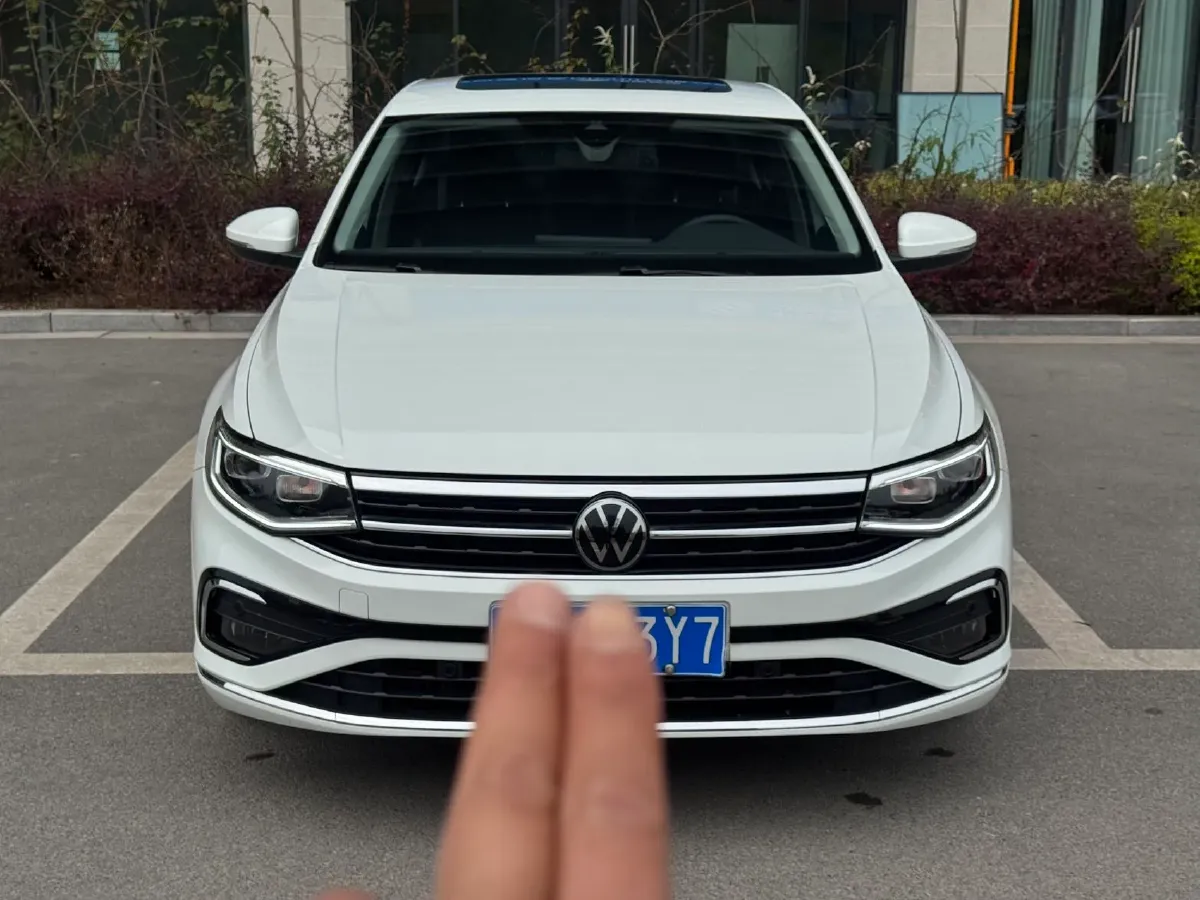 2023 Volkswagen Bora 1.5T 160HP L4 7DCT,autocango,china used car exporter,china ev exporter,chinese used car exporter,chinese used ev exporter