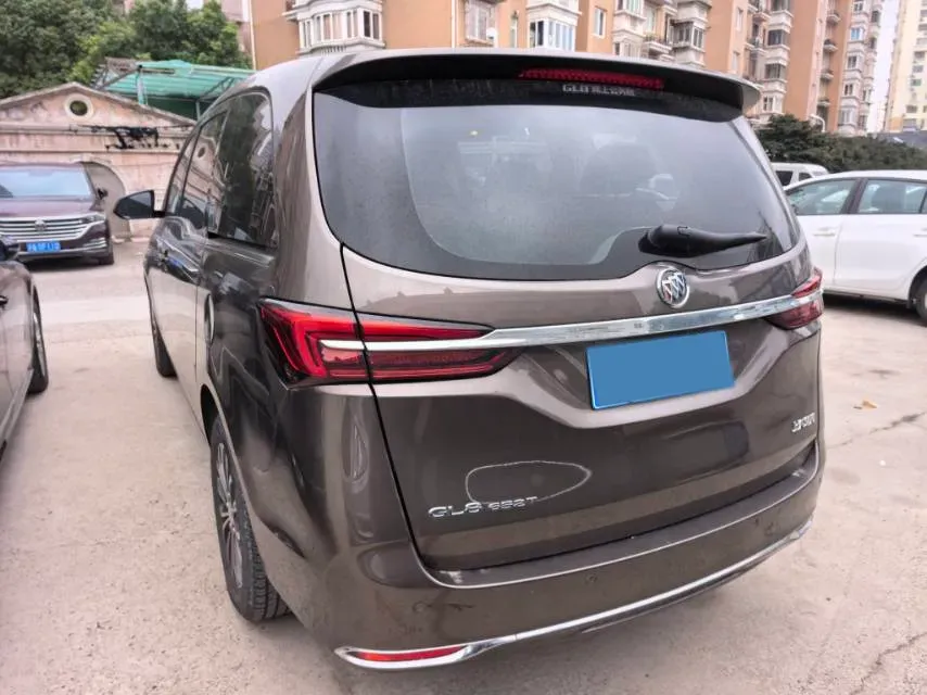 2021 Buick GL8 2.0T 237HP L4 9AT,autocango,china used car exporter,china ev exporter,chinese used car exporter,chinese used ev exporter