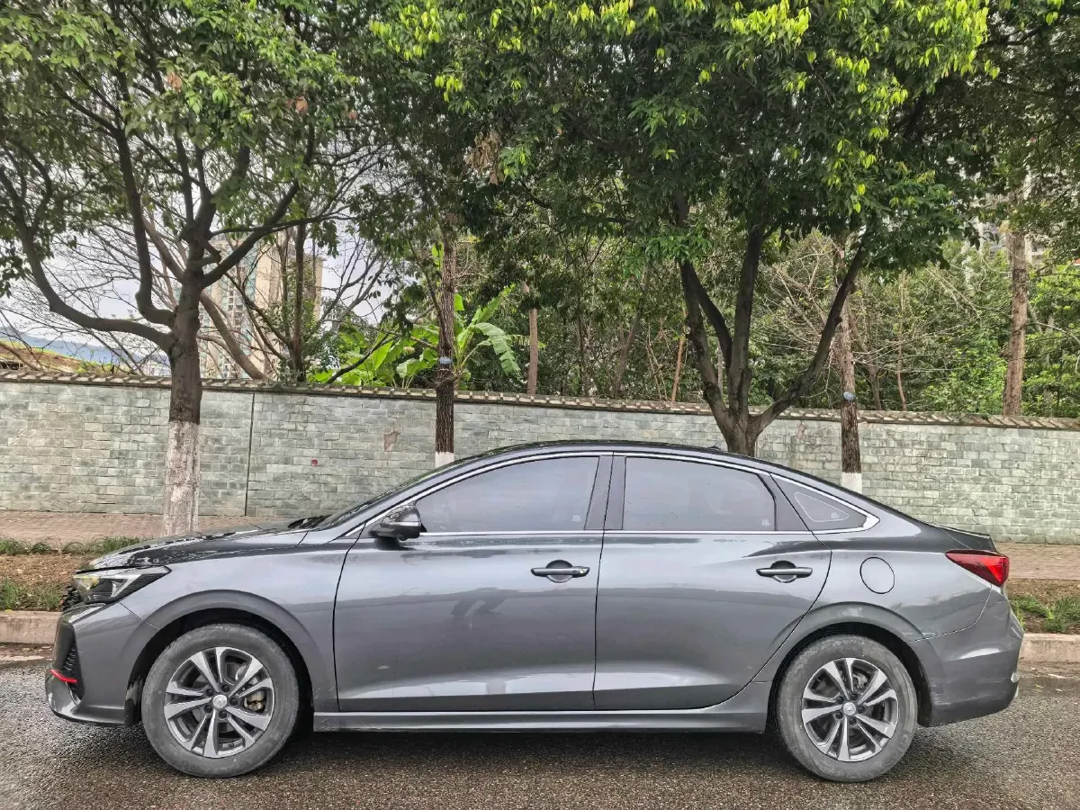 2022 ChangAn Eado 1.4T 160HP L4 7DCT,autocango,china used car exporter,china ev exporter,chinese used car exporter,chinese used ev exporter