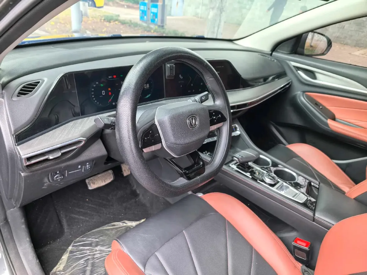 2022 ChangAn Eado 1.4T 160HP L4 7DCT,autocango,china used car exporter,china ev exporter,chinese used car exporter,chinese used ev exporter