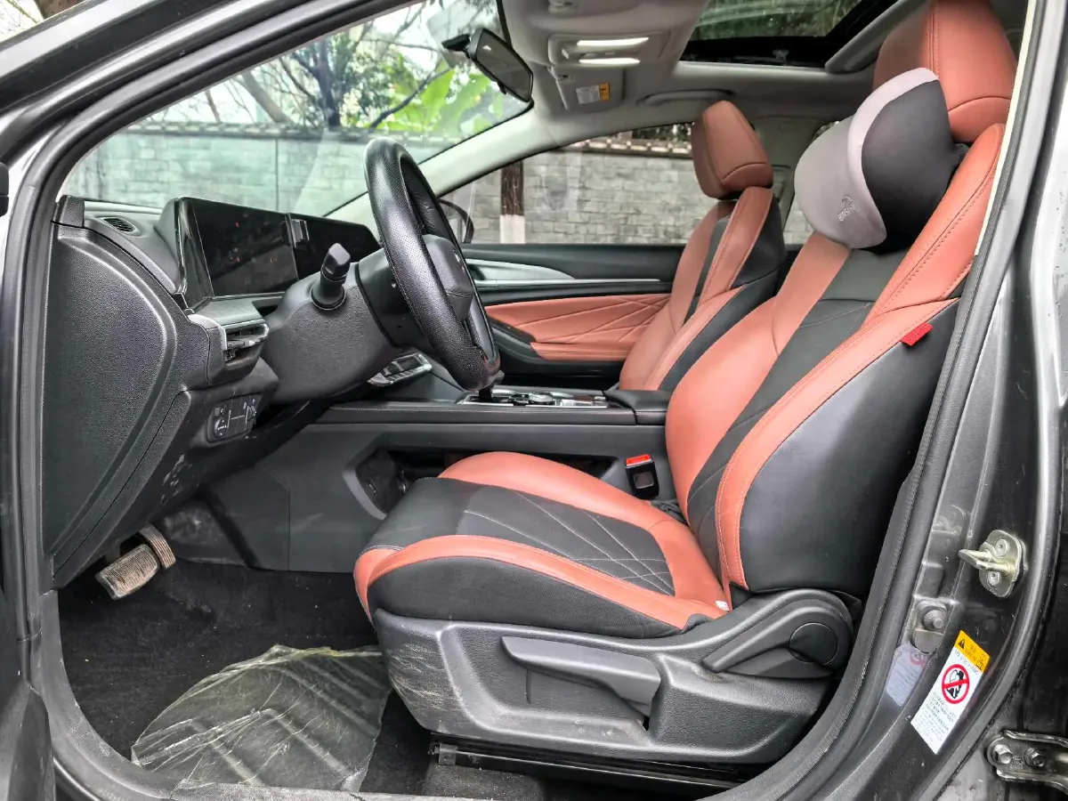 2022 ChangAn Eado 1.4T 160HP L4 7DCT,autocango,china used car exporter,china ev exporter,chinese used car exporter,chinese used ev exporter