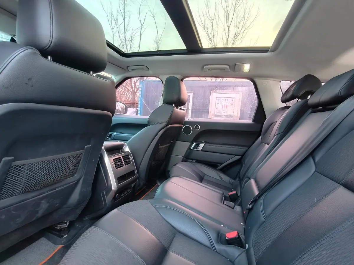 2016 Land Rover Range Rover Sport 2.0T 241HP L4 8AT,autocango,china used car exporter,china ev exporter,chinese used car exporter,chinese used ev exporter
