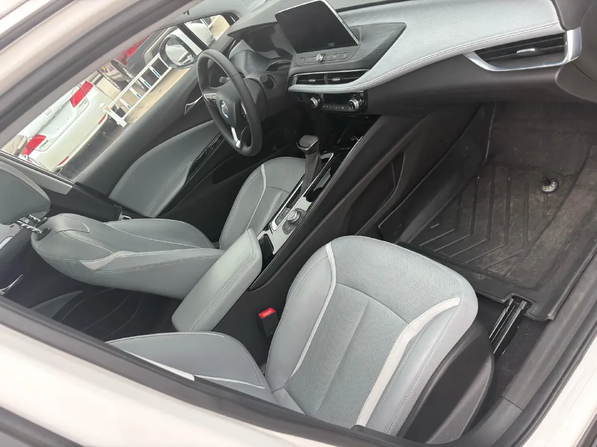 2022 Buick Envista 1.5T 184HP L4 CVT,autocango,china used car exporter,china ev exporter,chinese used car exporter,chinese used ev exporter